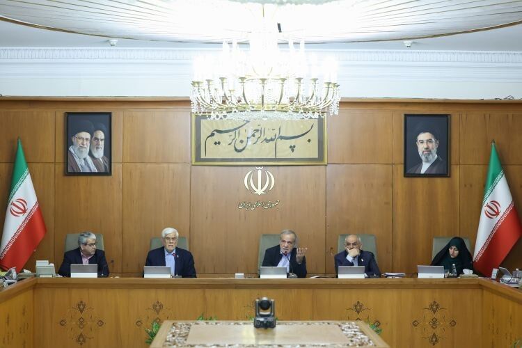 گزارش دولت از تحقق ۱۴۱ همت صرفهجویی و برنامههای تکمیلی برای کاهش هدررفت منابع