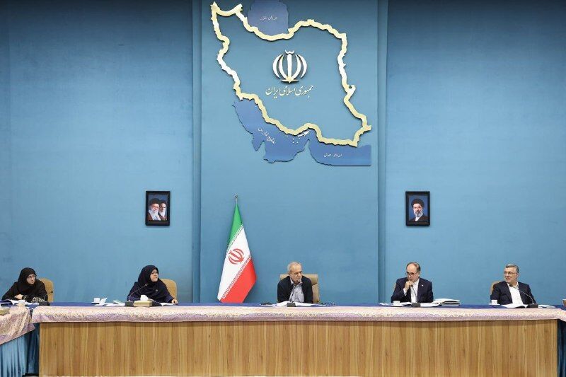 کلیات نظام جامع مقررات فنی مبتنی بر استاندارد در نشستی با حضور رئیس جمهور تصویب شد