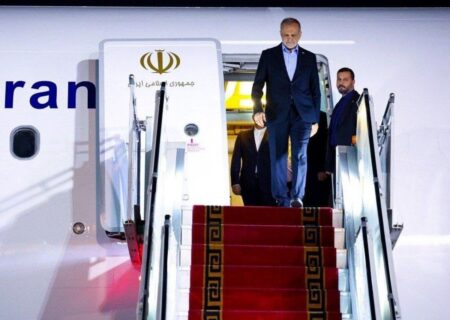 پزشکیان وارد تهران شد