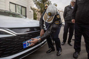پلیس راهور علت تأخیر در پلاک‌گذاری برخی خودروهای نوشماره را اعلام کرد